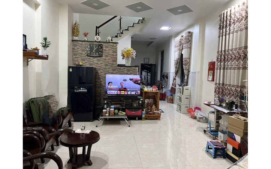 Nhà Vĩnh Phú 2 BD, 333m2, 2 tầng, 9x60m chỉ 6.x tỷ